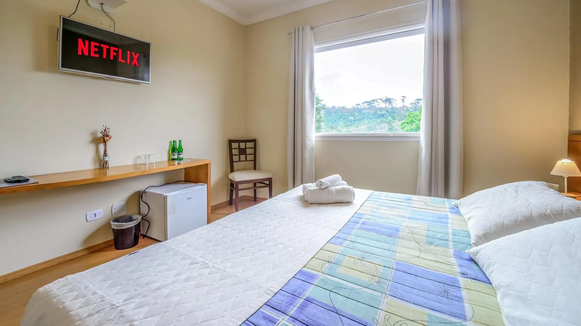 Hotel Velinn Pousada Parque Das Flores Campos do Jordao